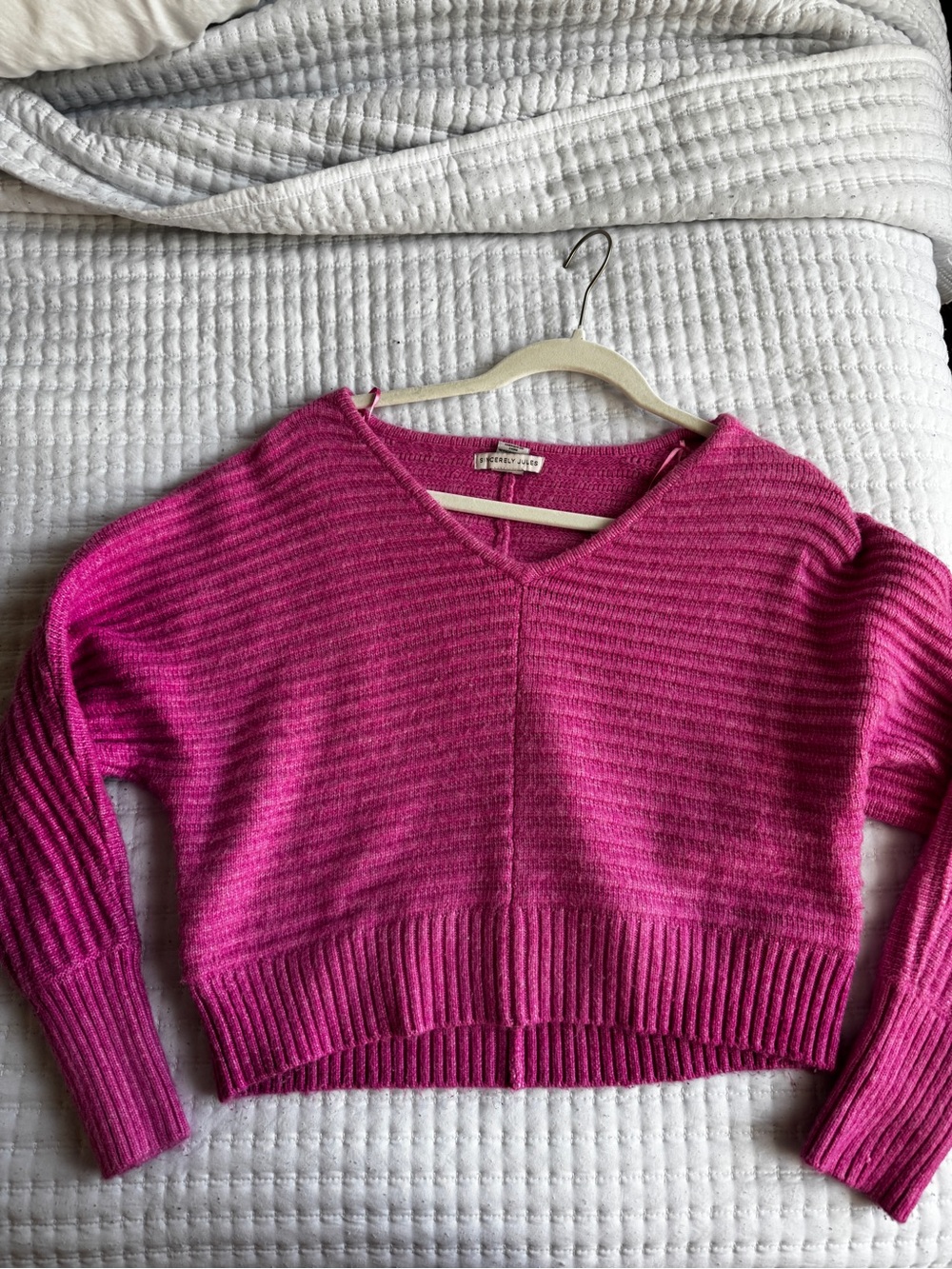 Sincerely Jules Cropped V-Neck Sweater in Bright Pink
